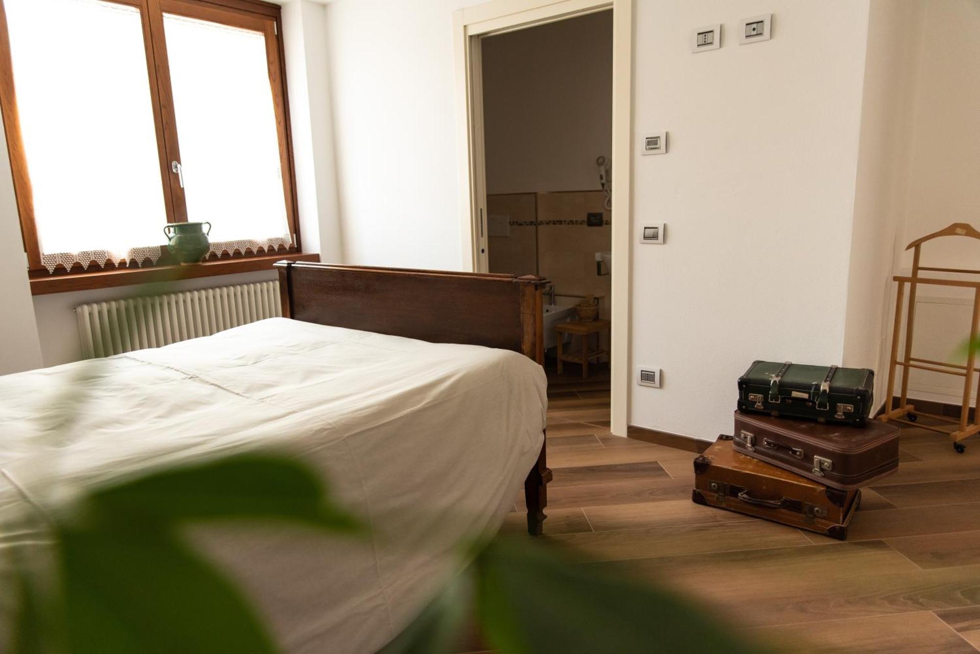 B&B Le Aquane Ono San Pietro Exteriör bild